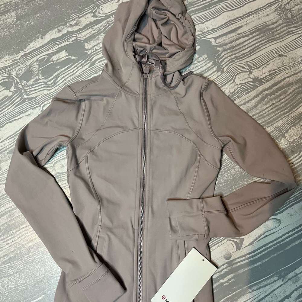 lululemon jacket